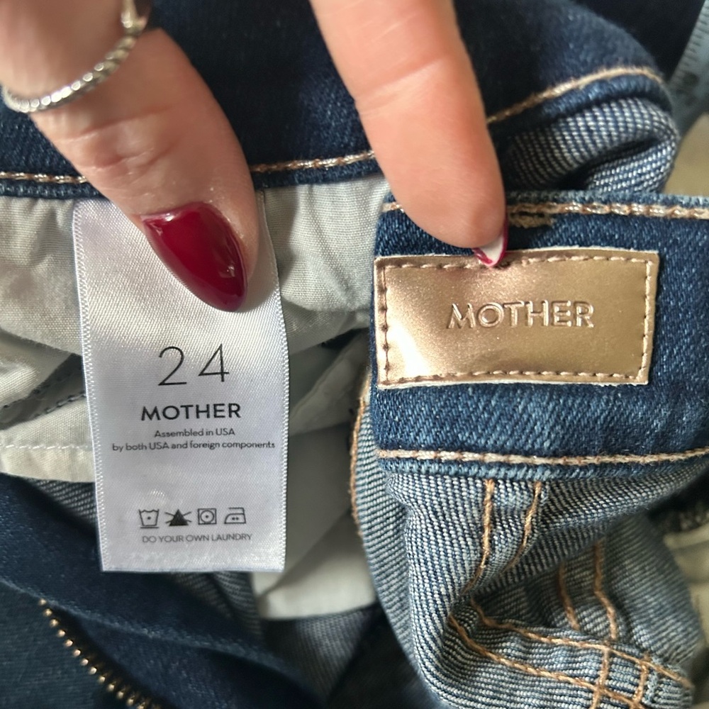 MOTHER The Hustler Ankle Fray in Home Movies High Rise Cropped Flare Jeans - Picture 15 of 16